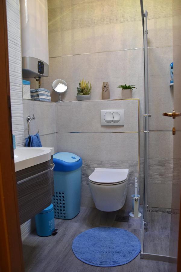 Luxurious Apartment Majda, 2 Bathrooms And Free Parking Split Kültér fotó