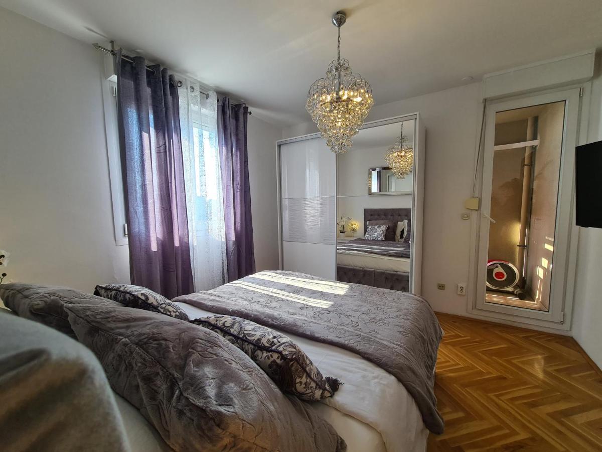 Luxurious Apartment Majda, 2 Bathrooms And Free Parking Split Kültér fotó
