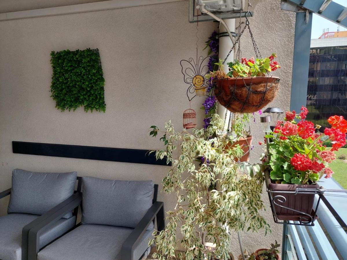 Luxurious Apartment Majda, 2 Bathrooms And Free Parking Split Kültér fotó